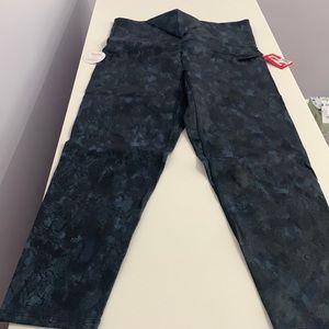 SPANX Reptile 7/8 High Waist Leggings Large New